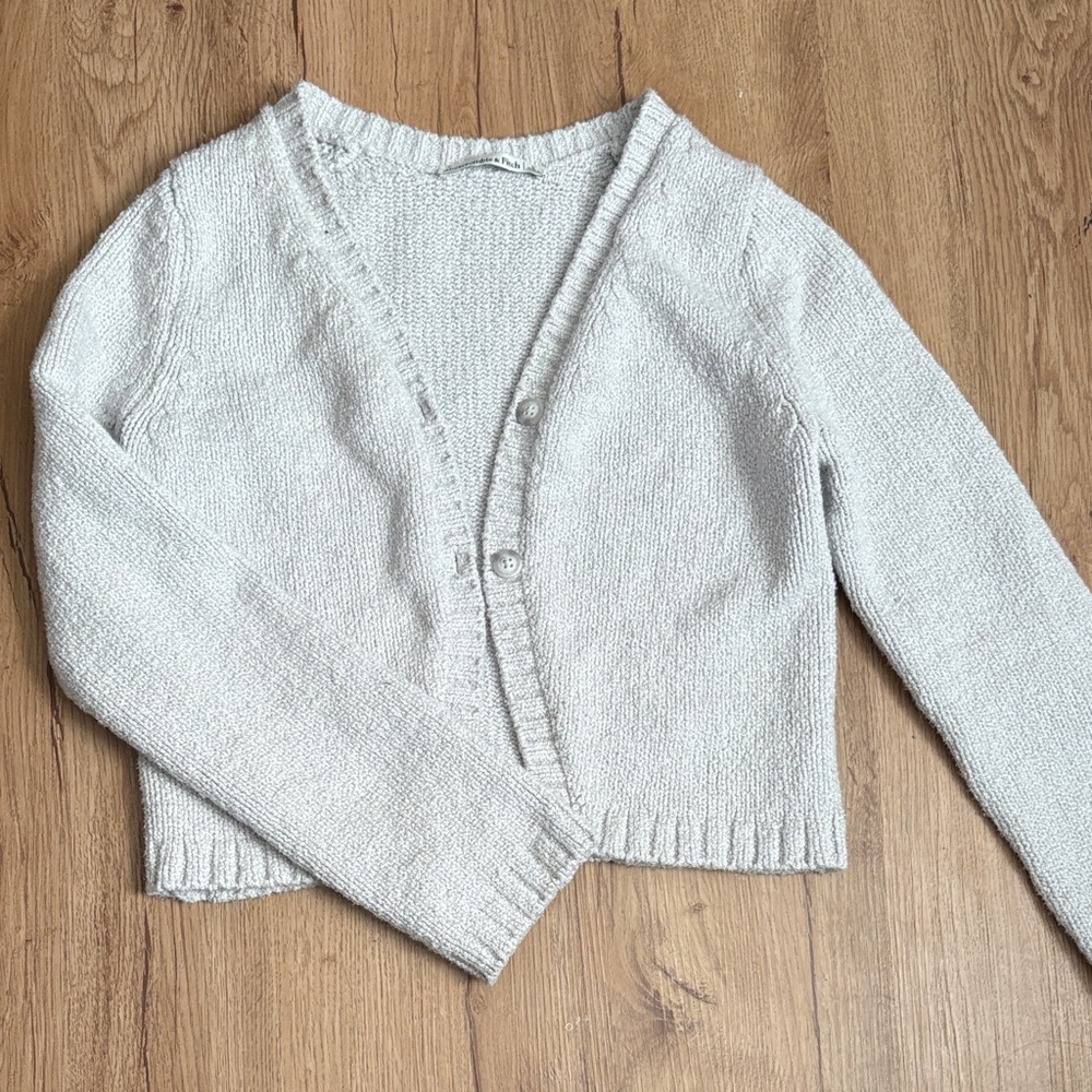 Abercrombie & Fitch Light Gray Cardigan
